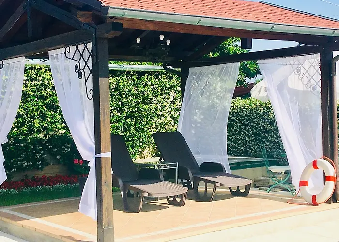 Nonna Anita Bed & Breakfast *